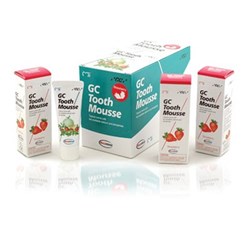 TOOTH MOUSSE Strawberry 40g Tube Box of 10