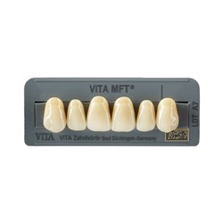 Vita MFT Upper, Anterior, Shade 0M3, Mould O49